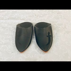 Brand new - black Morrocan toddler slippers